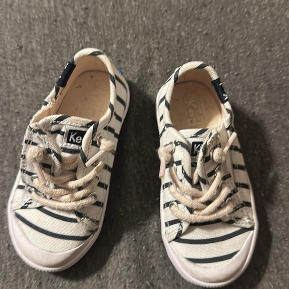 Keds White and Black Classic Toddler Sneakers - Picture 2 of 6